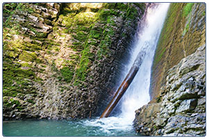 Ореховский водопад фотография