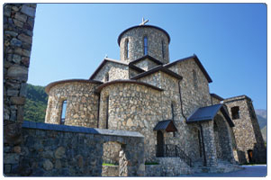Монастырь Осетии фотография