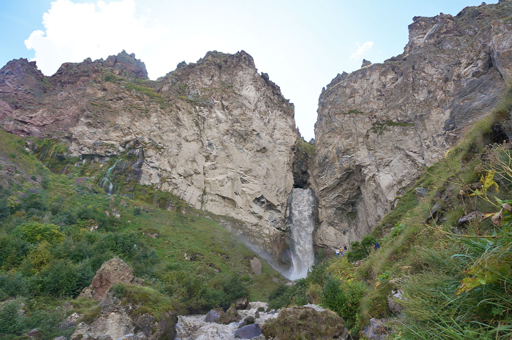 Джилы-Су поход водопад Султан
