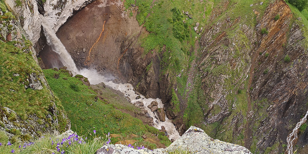 Приэльбрусье Джилы-Су водопад Кызыл-Су