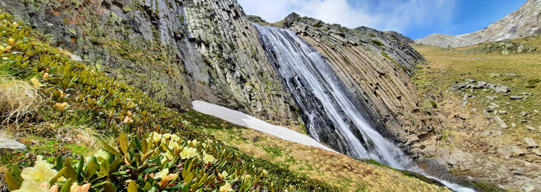 Знаменитый водопад Приэльбрусья фотография
