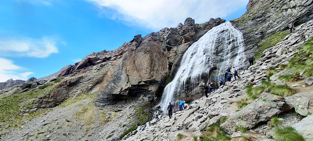 Приэльбрусье панорама водопад Девичьи косы