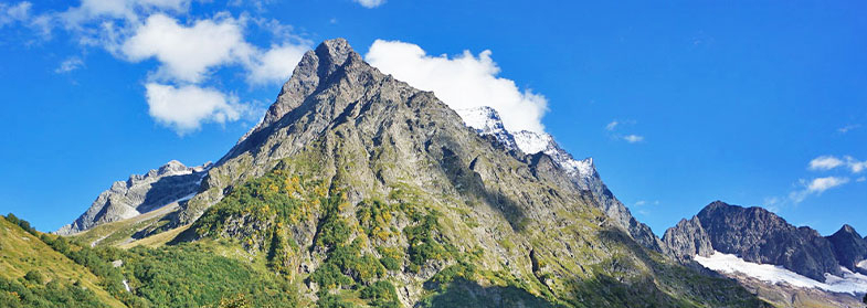 Гора большой и малый Домбай-Ульген