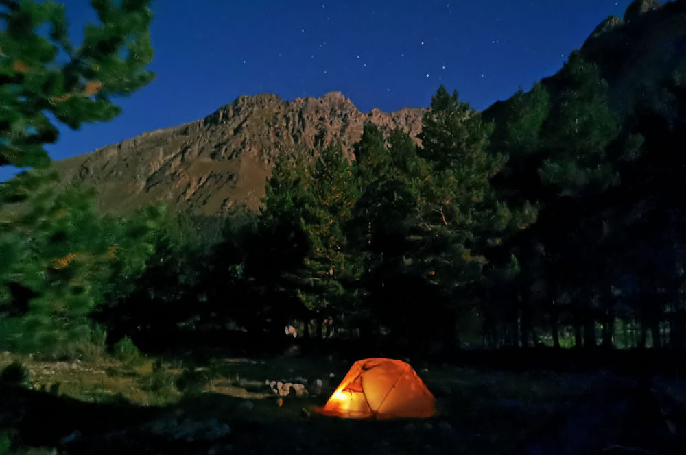Приэльбрусье закат ночь палатка лес