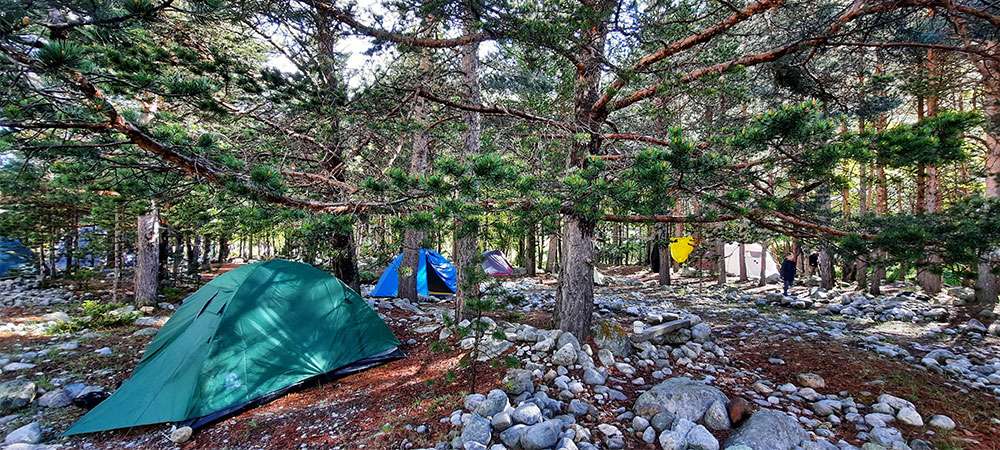 Уллу-Тау палаточный лагерь фотография