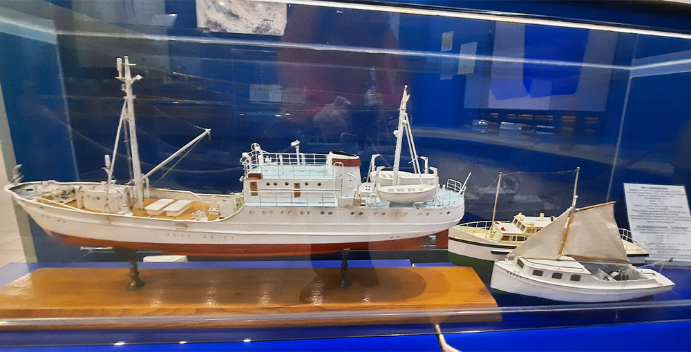 Листвянка Музей Байкала макет корабль