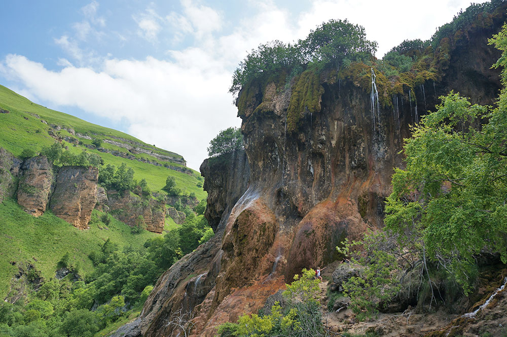 Турклуб Восход - Водопад Царская корона: дивная серенада древних гор
