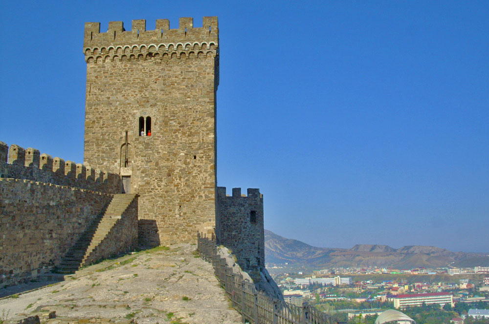 Судак Генуэзская крепость Георгиевская башня