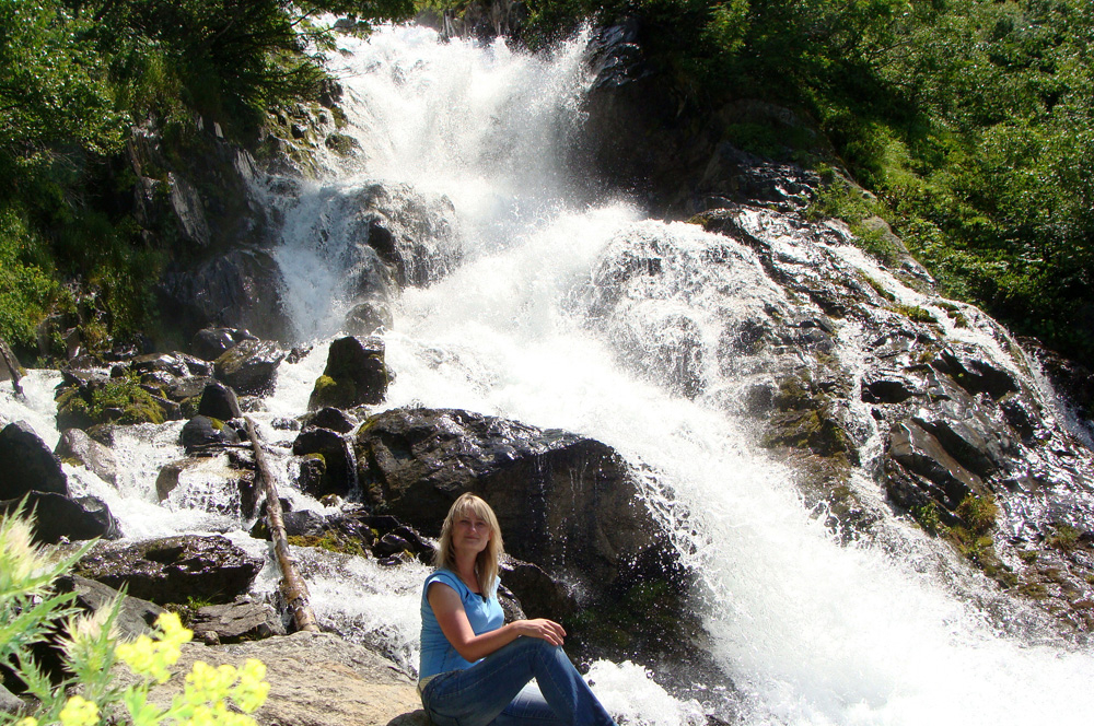 Домбай Чучхурский водопад нижний каскад водопада фото