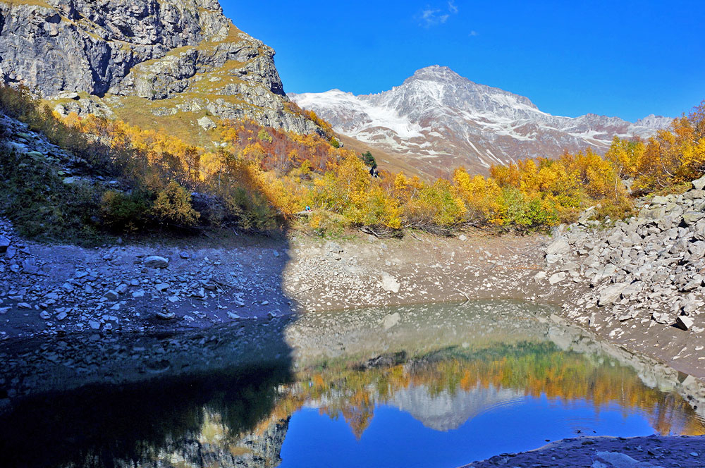 Кавказ Домбай гора Семенов-Баши Турье озеро золотая осень