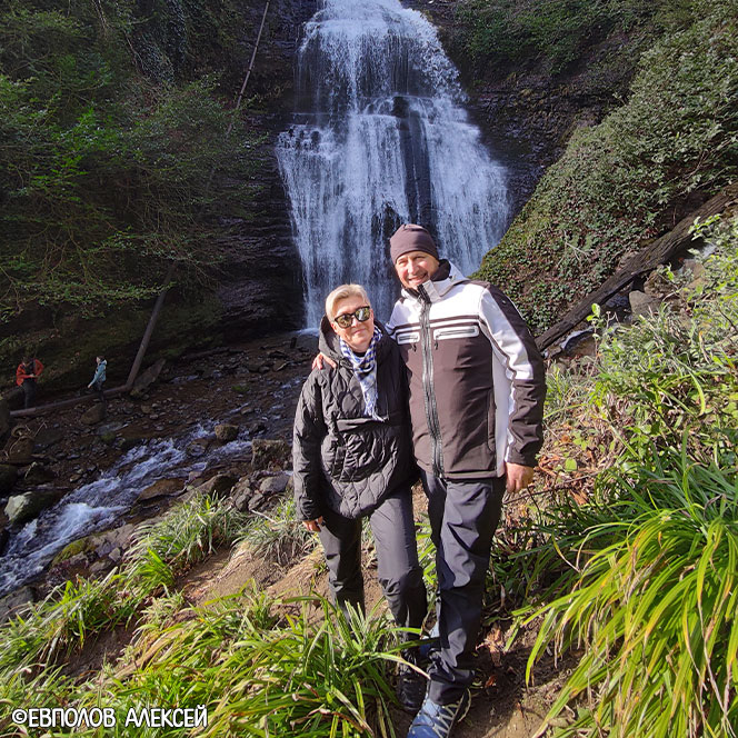 Водопад Ирина Акармара фото туристы