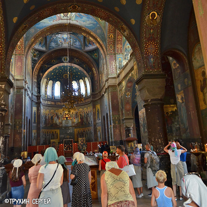 Абхазия Новый Афон монастырь паломники туристы