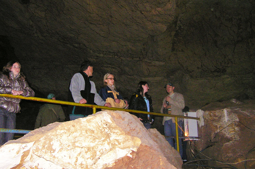 Новоафонская пещера экскурсовод