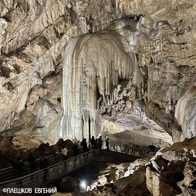 Новоафонская пещера Апсны фото