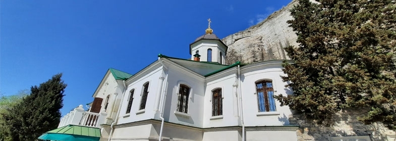 Инкерманский пещерный монастырь Крым
