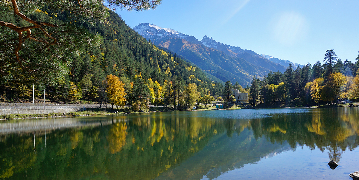 Словно зеркало природы Невероятный контраст