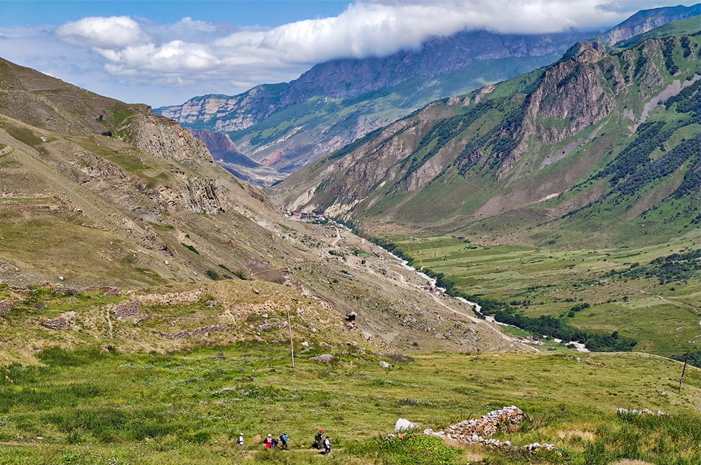 Безенги долина реки Черек-Безенгийский