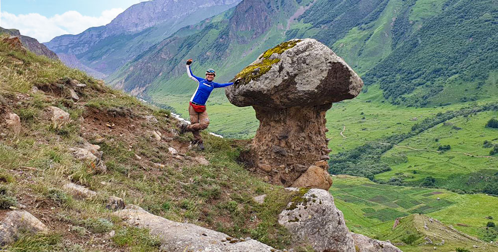 Безенги каменный гриб село Шики