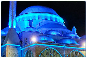 Центральная Джума-мечеть в Махачкале: белоснежная святыня ислама