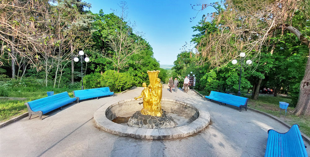 Железноводск каскадная лестница бронзовый фонтан