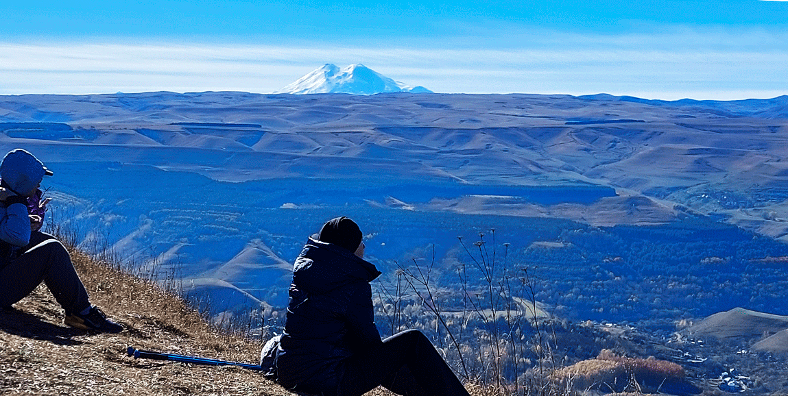 Вид на Эльбрус фото