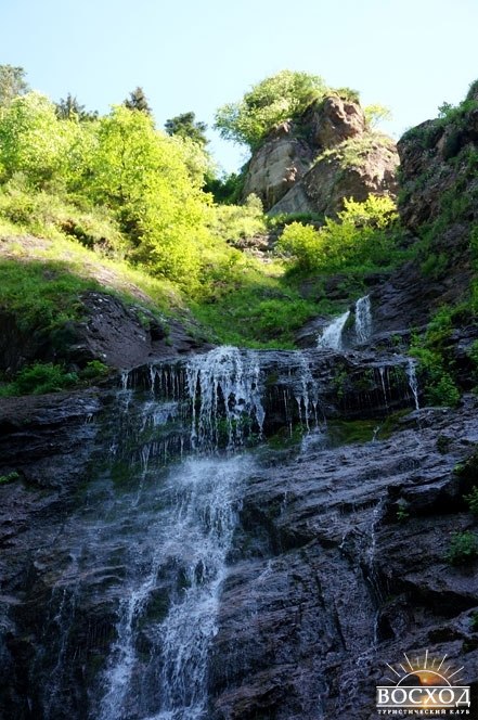 Архыз. Каскады Казачьего водопада