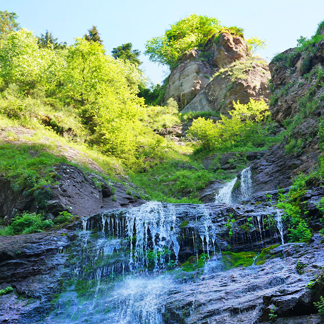 Архыз каскады Казачьего водопада