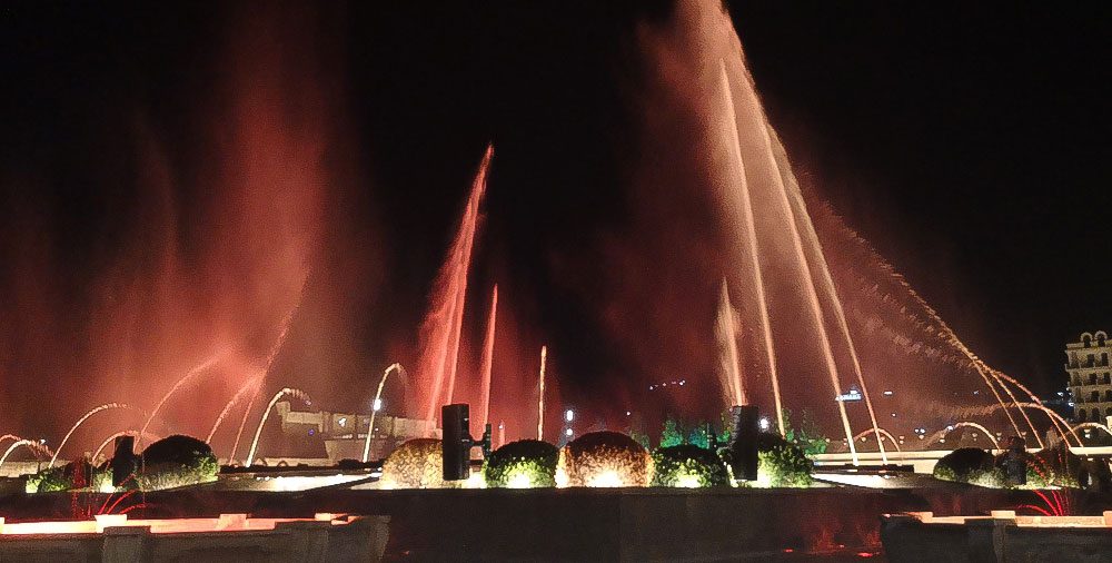 Дербент фонтан подсветка фото