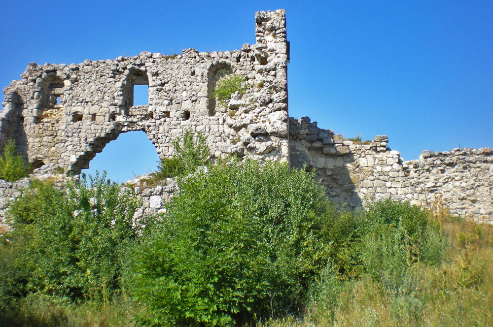 Крым пещерный город Мангуп фотография