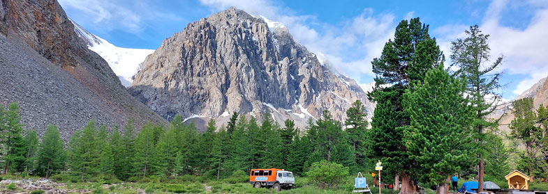 Гора Кара-Таш лагерь Актру