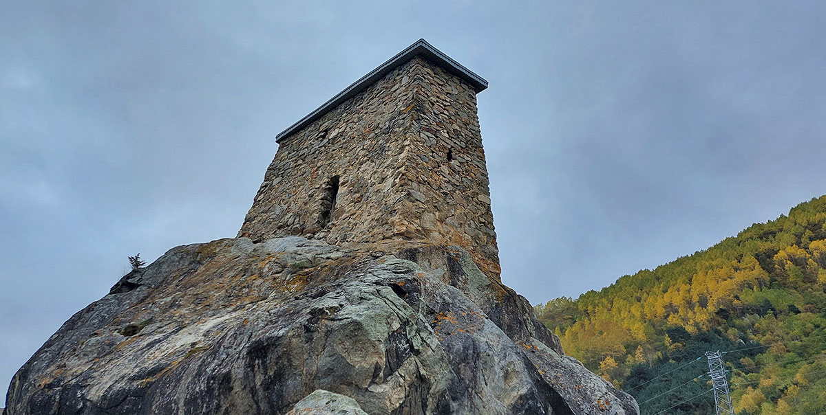 Верхняя Балкария башня