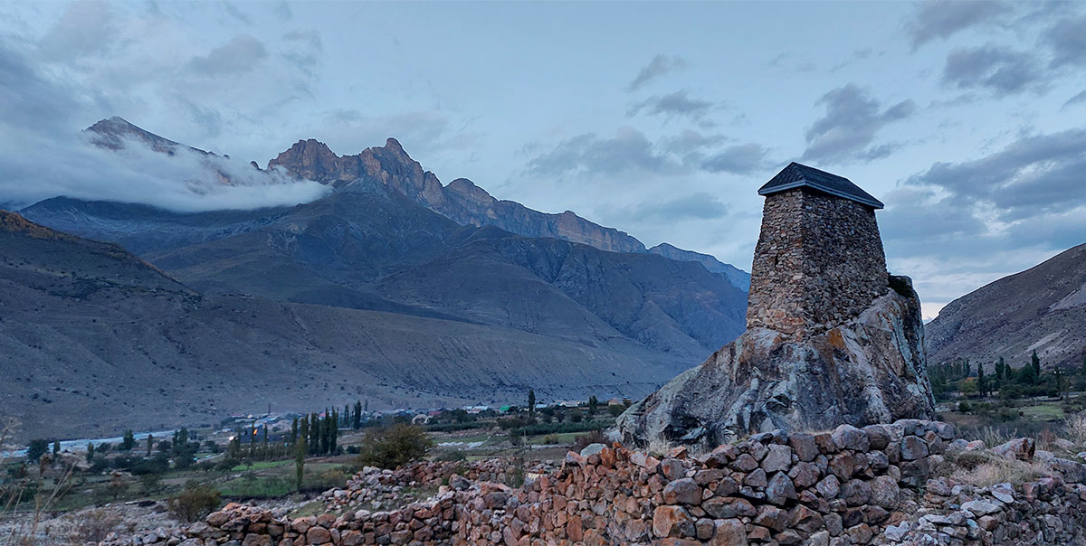 Башня Амирхан-Кала фото