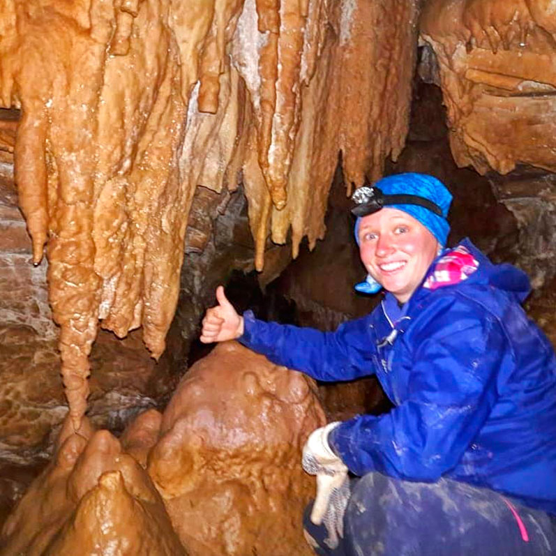 Рожкао пещера Южный Слон сталактиты