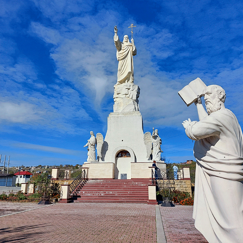 Хочется подойти поближе Ессентуки аллея философов фотография