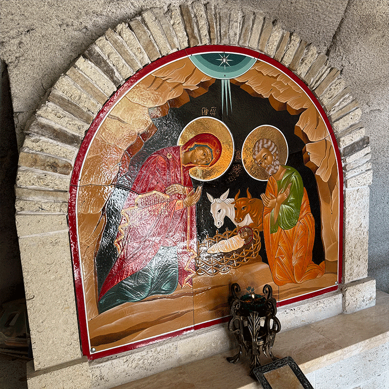 Композиция внутри Икона в камне