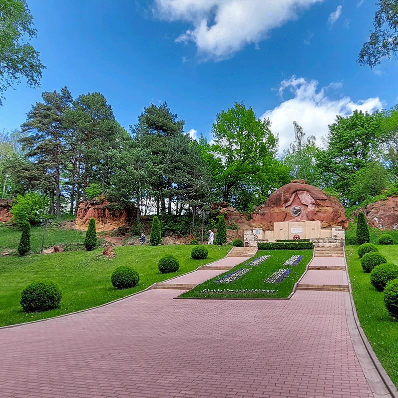 Парк Кисловодска Красные камни