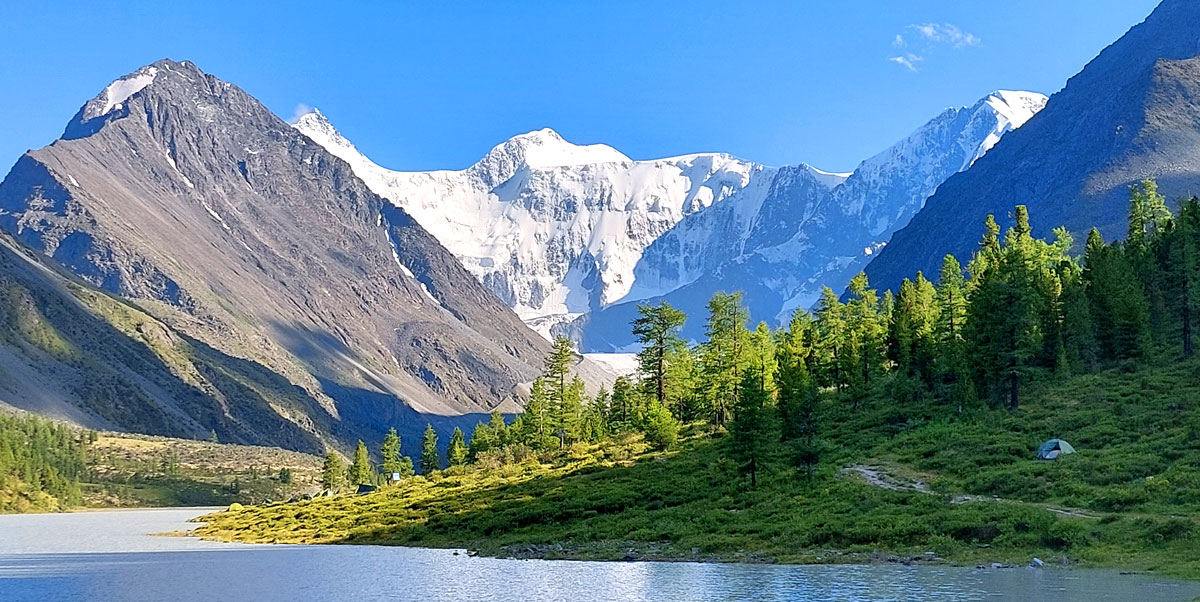 Озеро Аккем гора Белуха лето фото