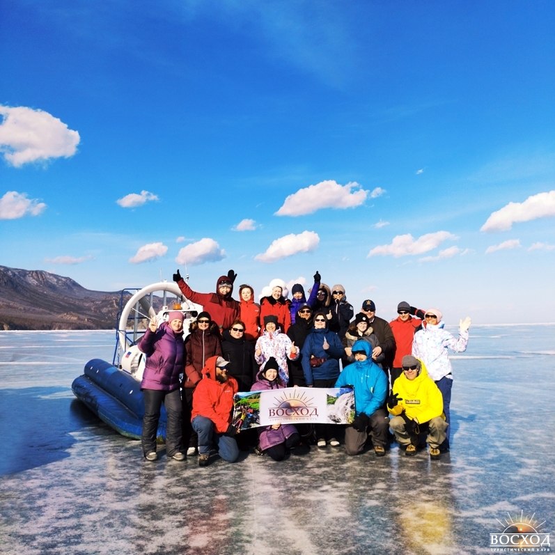 Байкал хивус лед туристы