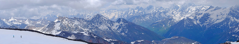 Приэльбрусье. Панорама Главного Кавказского хребта